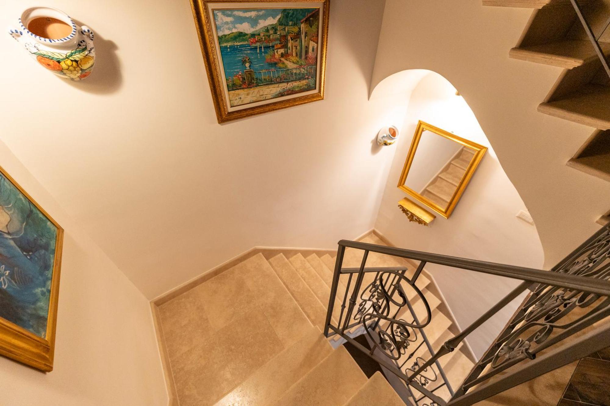Via Carlo De Cesare 56 Apartment Naples