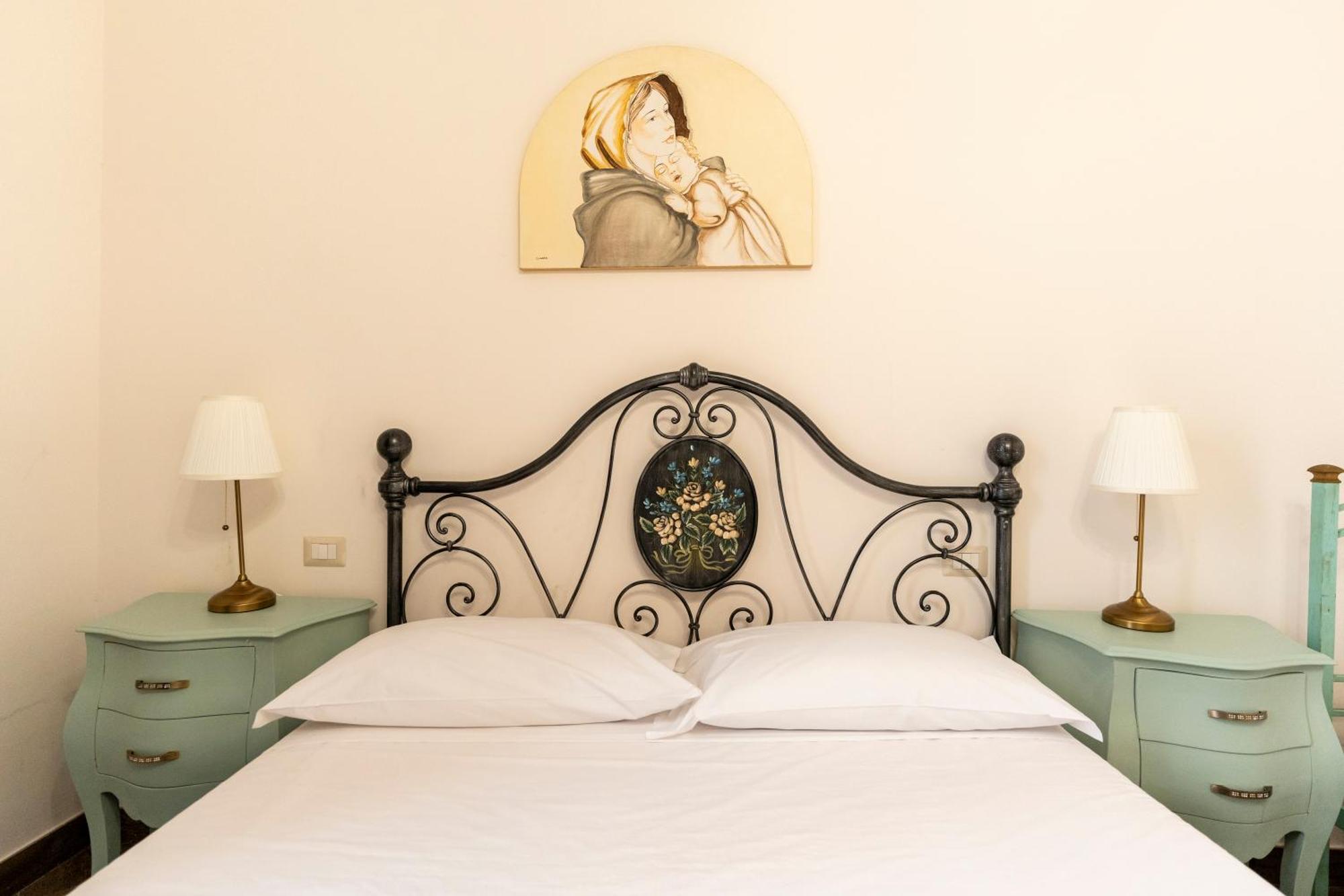 Via Carlo De Cesare 56 Appartement *
